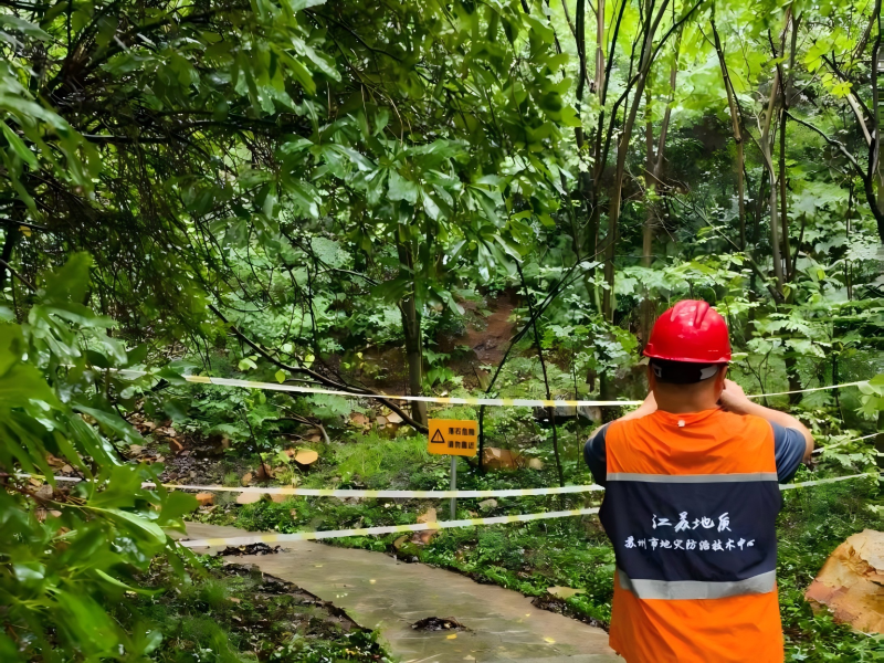 战风斗雨 江苏地质持续在行动